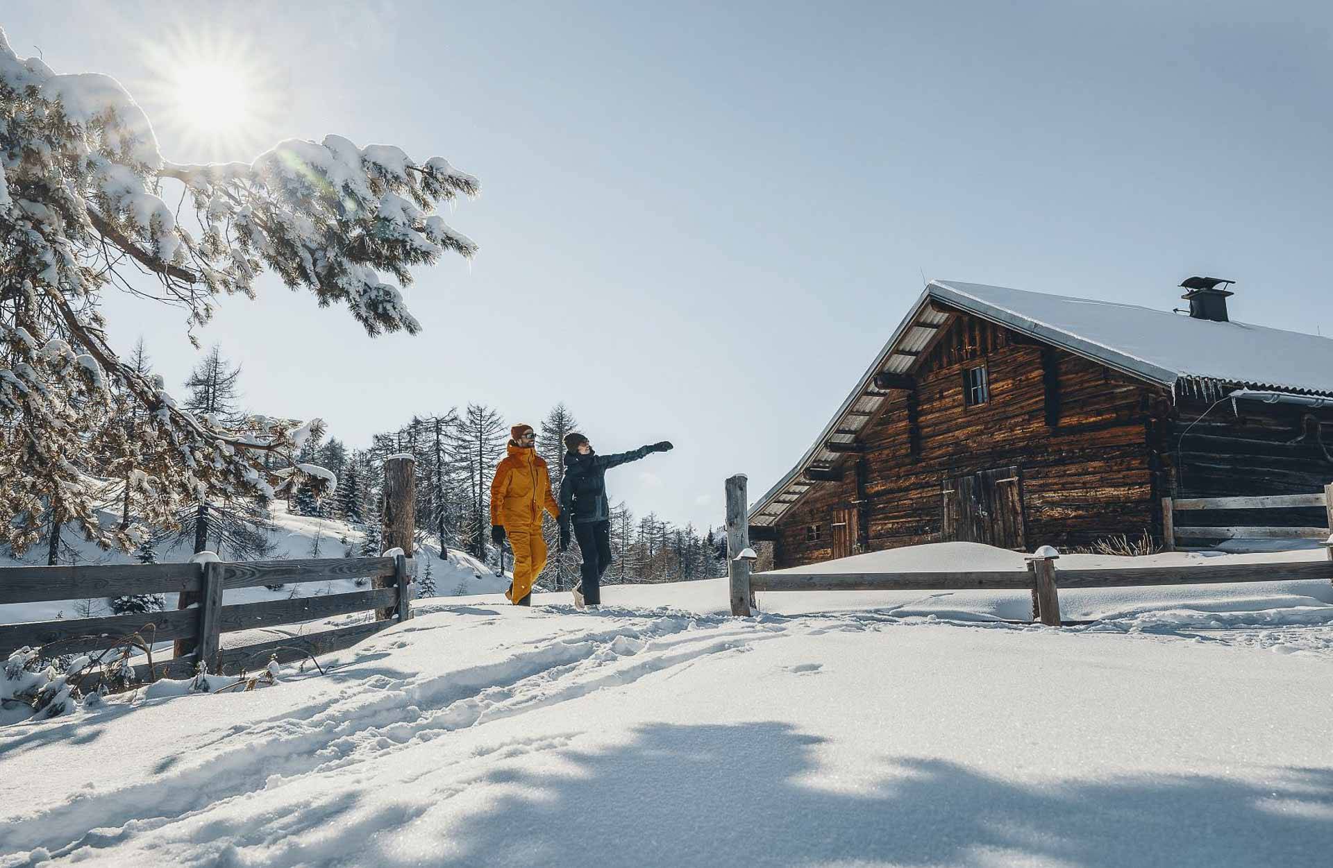 Winter-Wanderung in St. Johann