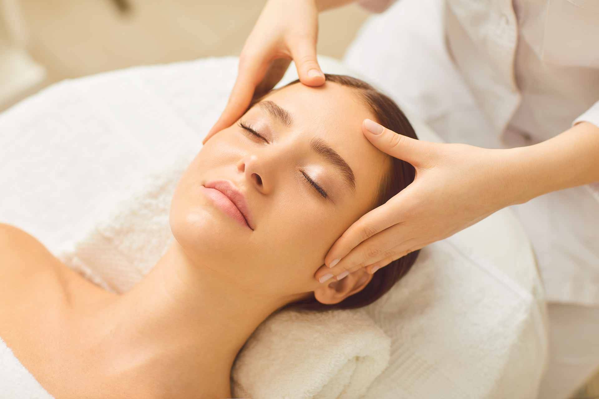 Massage und Beauty-Behandlung